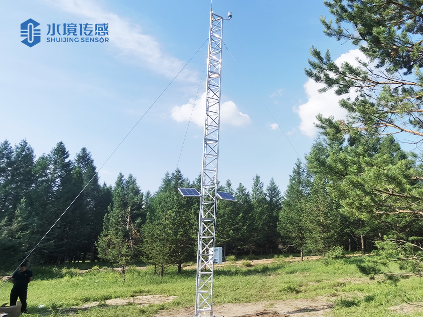 河北承德围场县塞罕坝机械林安装场北斗自动气象站